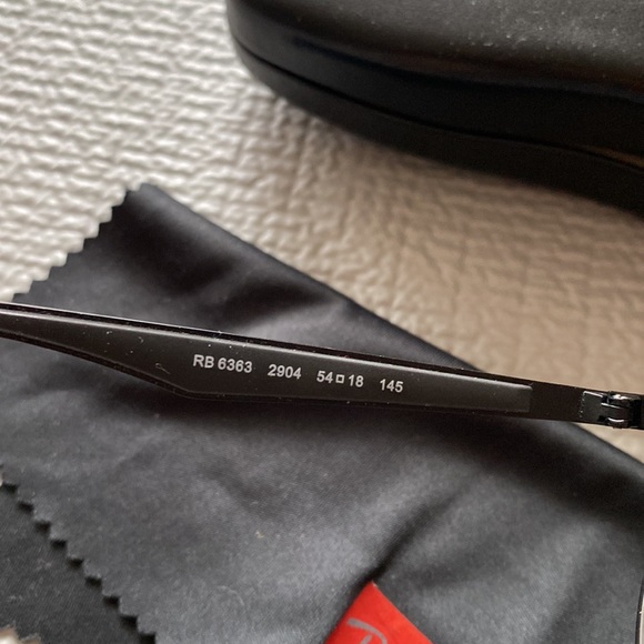 Ray Ban glasses set - Picture 6 of 7